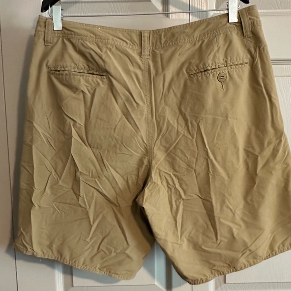 Patagonia Flat Front Shorts 38 - Picture 2 of 7
